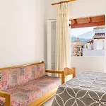 Olivea 3 Apartment *